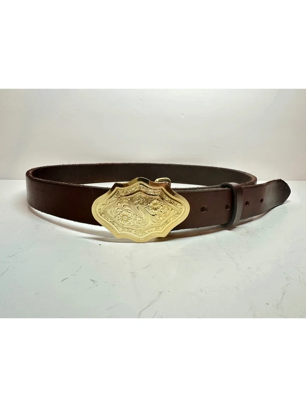 Classic Western Buffalo Leather Brown Belt Scalloped Gold-Tone Buckle Size 32